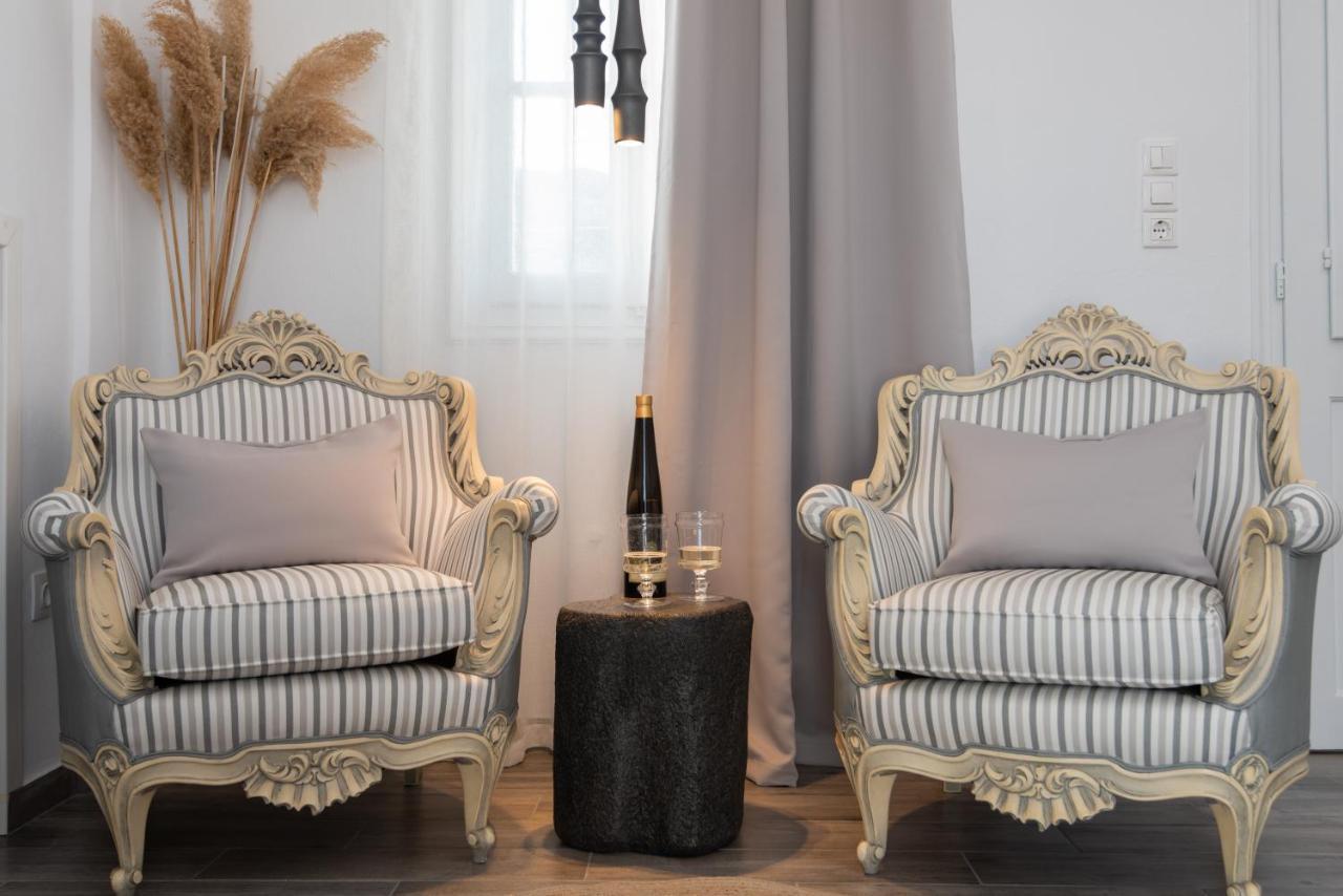Miles Away Luxury Apartments Platis Gialos  Eksteriør bilde