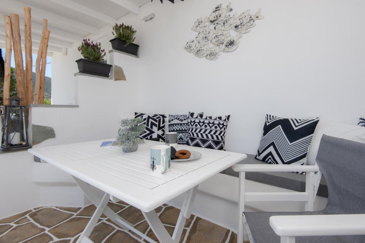 Miles Away Luxury Apartments Platis Gialos  Eksteriør bilde