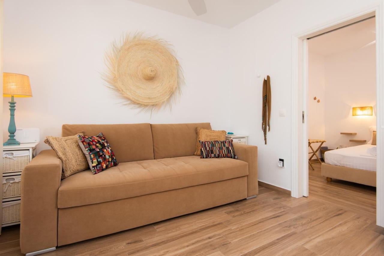 Miles Away Luxury Apartments Platis Gialos  Eksteriør bilde