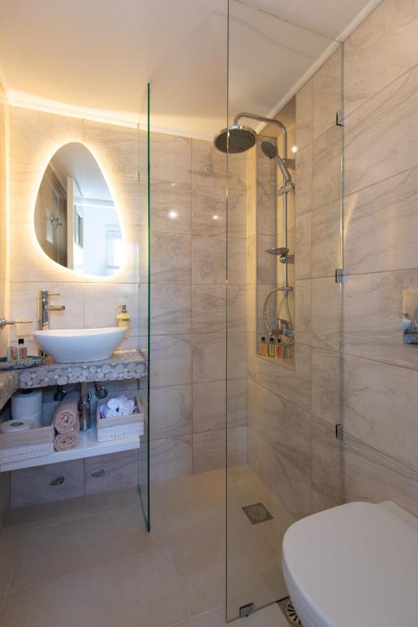 Miles Away Luxury Apartments Platis Gialos  Eksteriør bilde