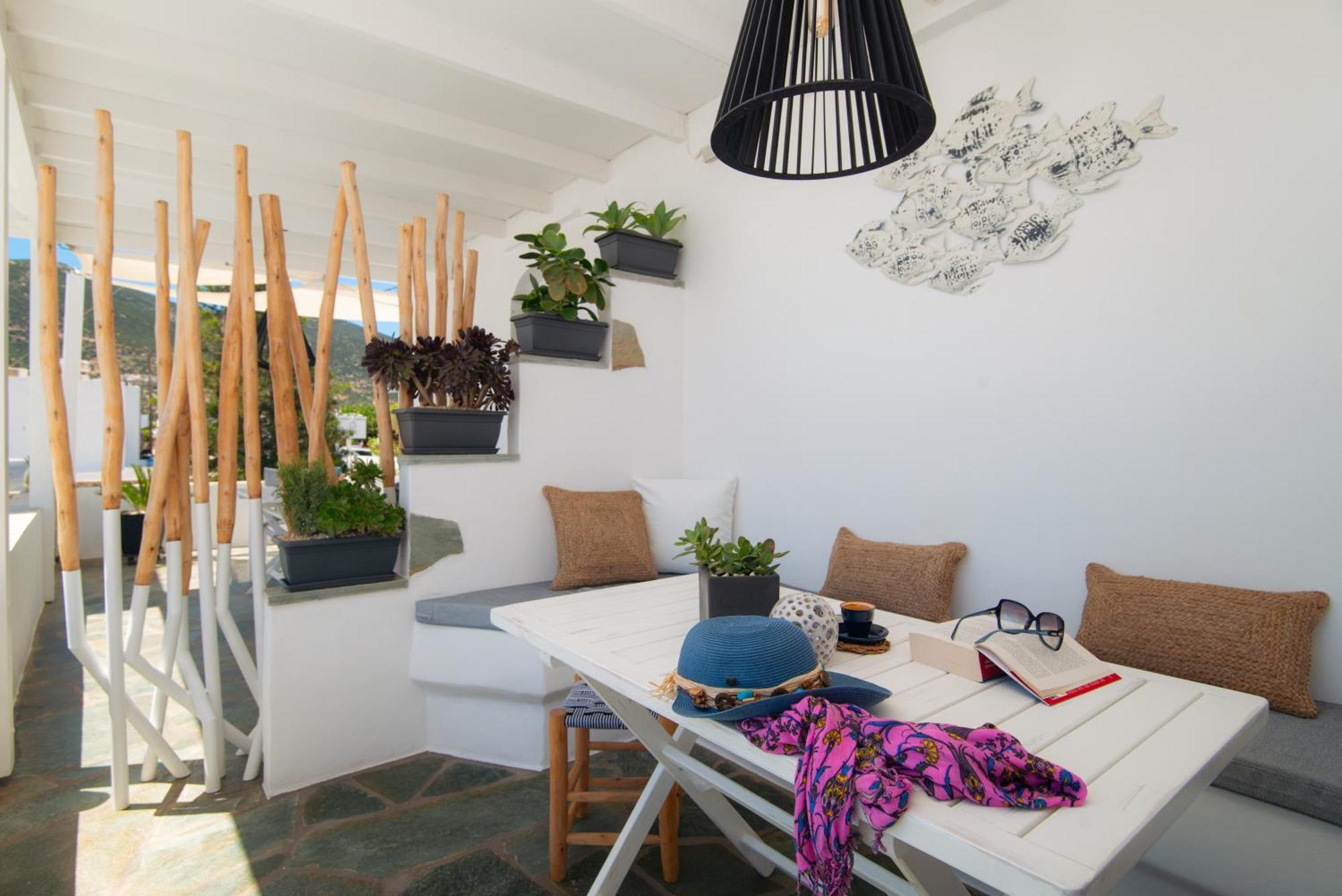 Miles Away Luxury Apartments Platis Gialos  Eksteriør bilde