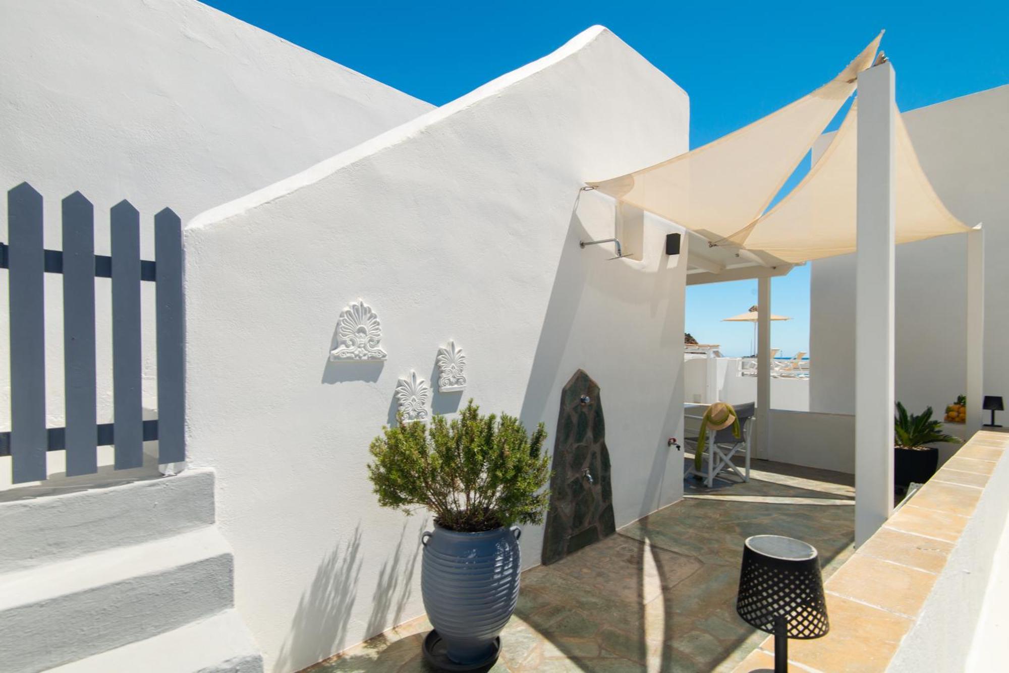 Miles Away Luxury Apartments Platis Gialos  Eksteriør bilde