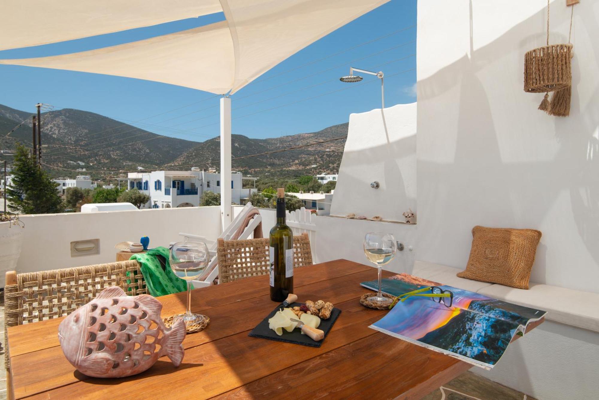 Miles Away Luxury Apartments Platis Gialos  Eksteriør bilde