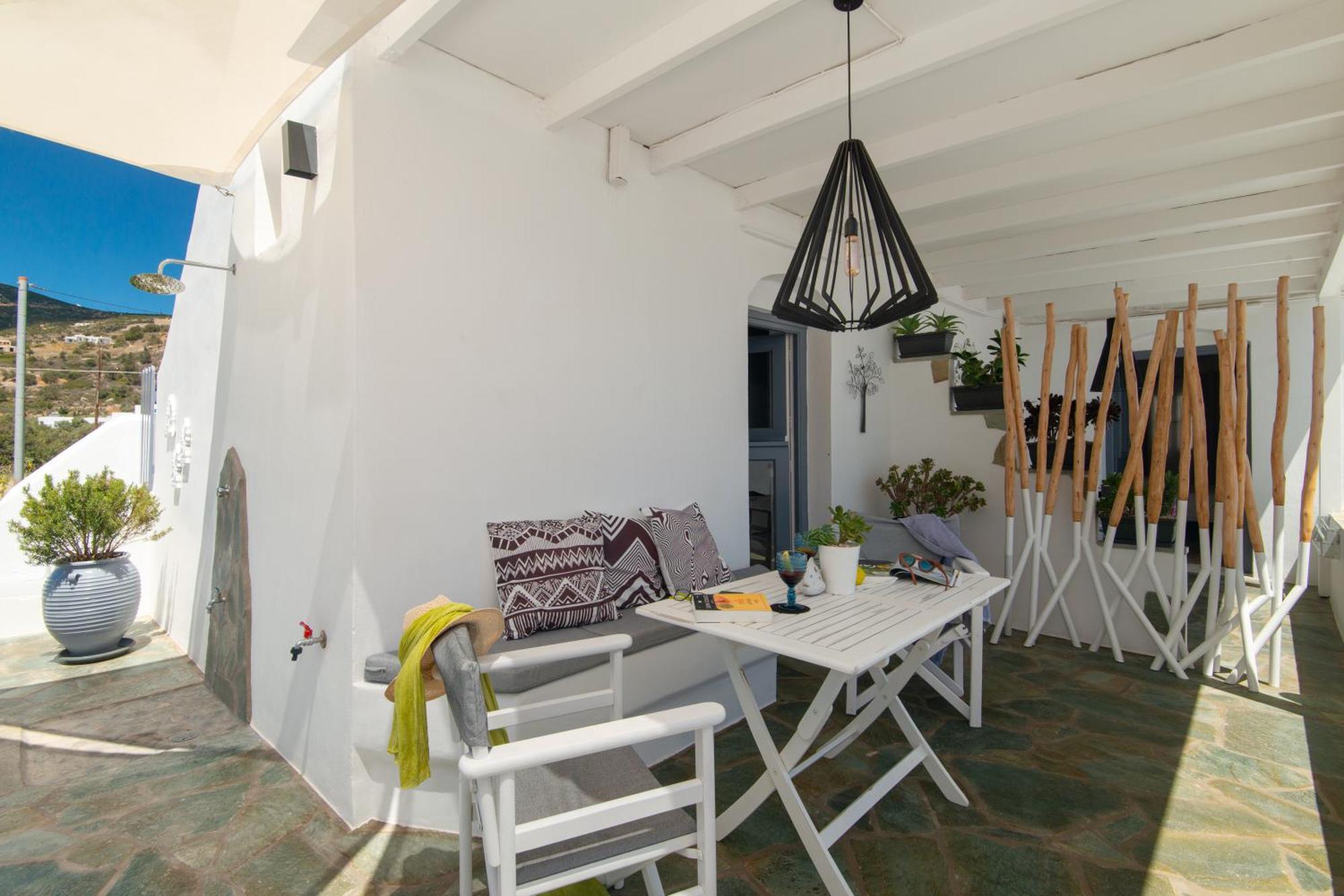 Miles Away Luxury Apartments Platis Gialos  Eksteriør bilde