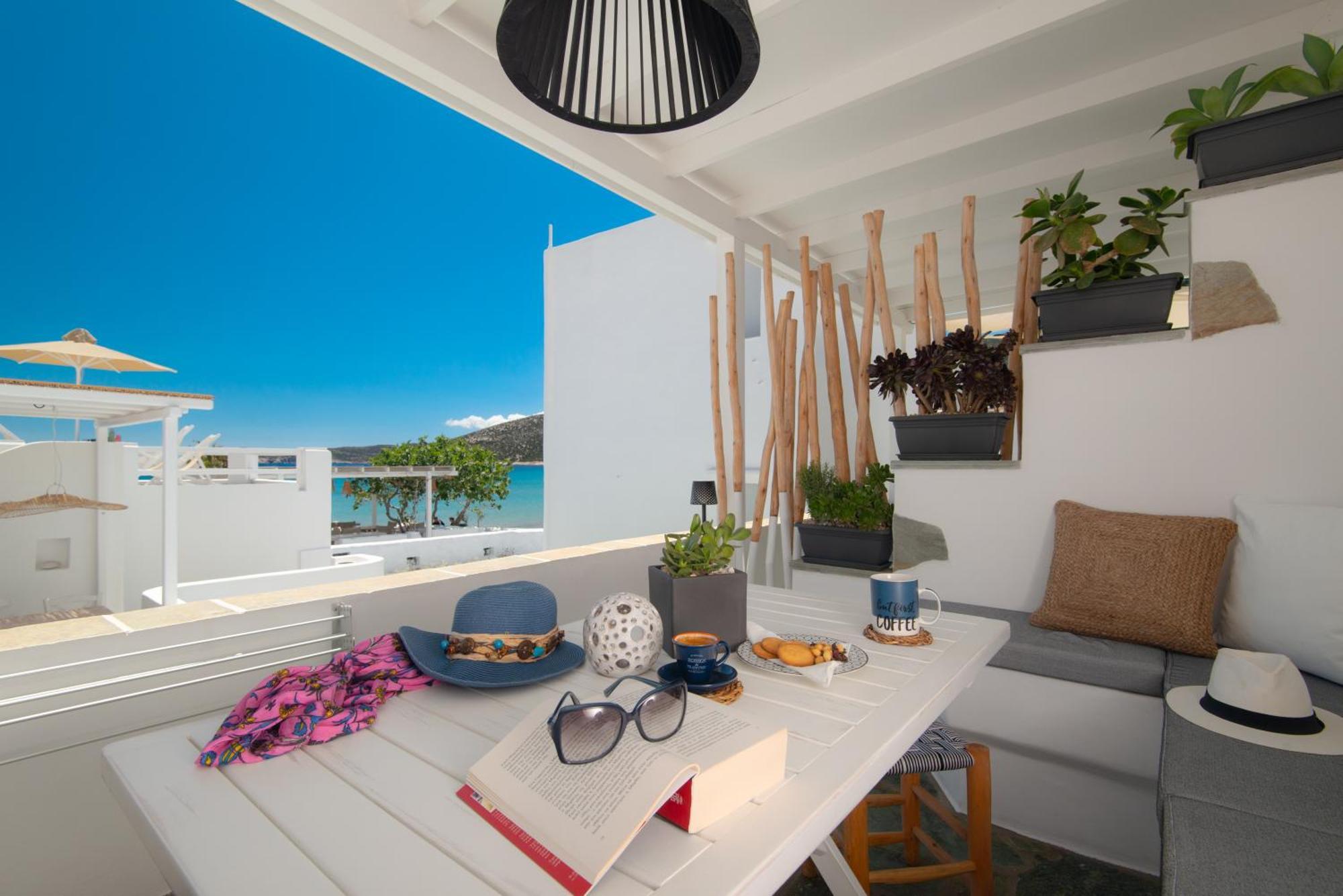 Miles Away Luxury Apartments Platis Gialos  Eksteriør bilde